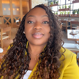 Headshot of Mara-Jeanette Deveneaux